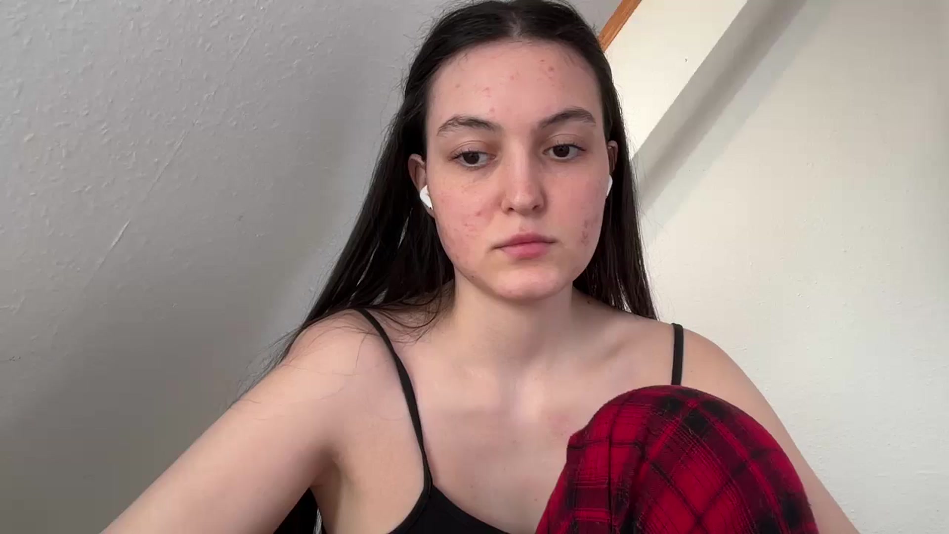 Gallery image thumbnail from IrisAmore's myfreecams stream on, 04/29/2026, 13:28 image 12 of 20