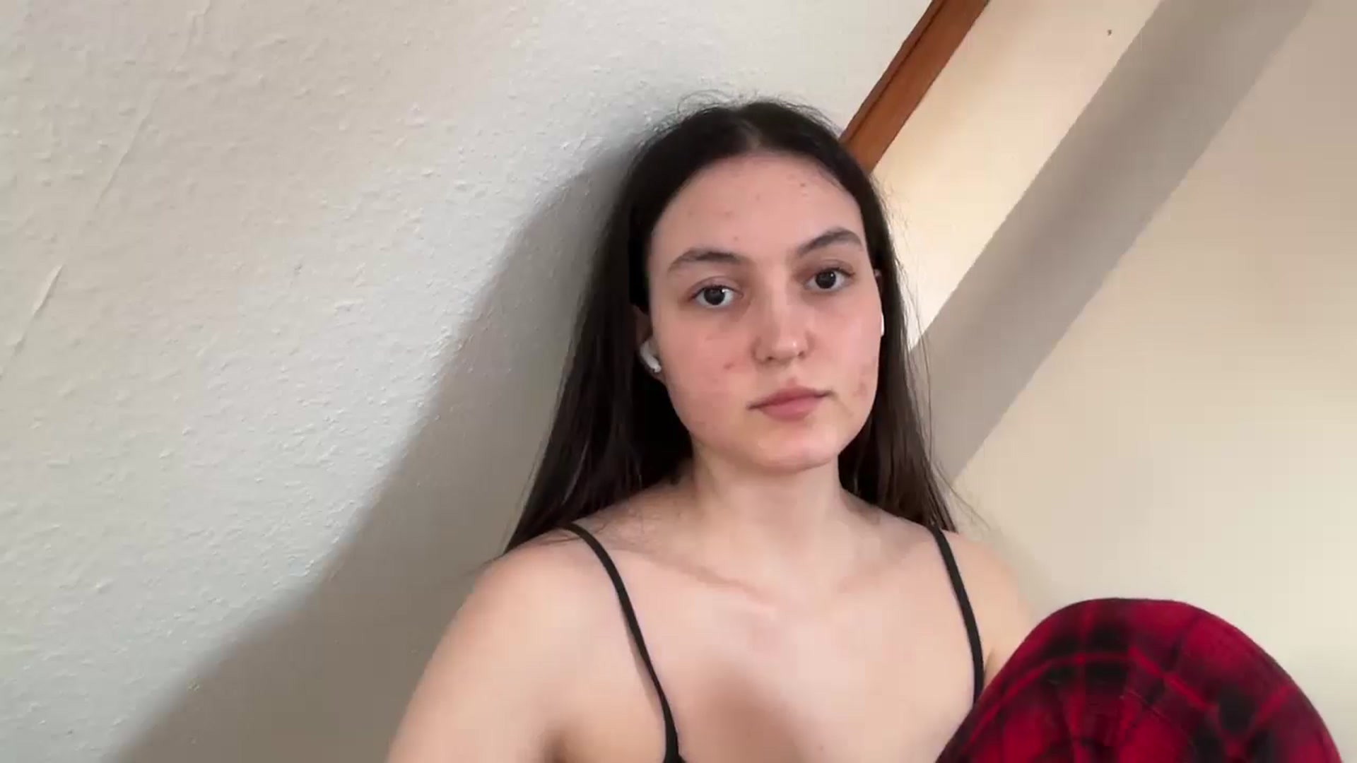 Gallery image thumbnail from IrisAmore's myfreecams stream on, 04/29/2026, 16:33 image 7 of 20