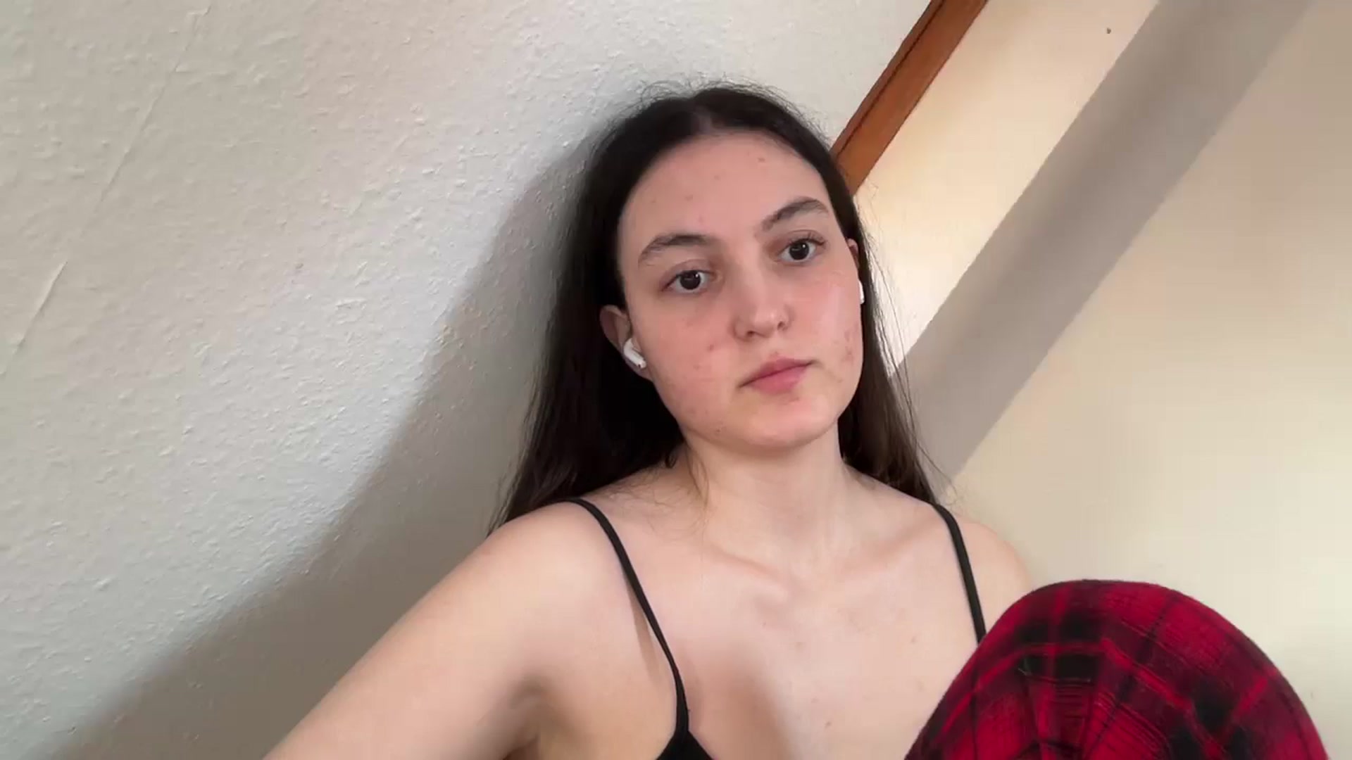 Gallery image thumbnail from IrisAmore's myfreecams stream on, 04/29/2026, 16:33 image 5 of 20