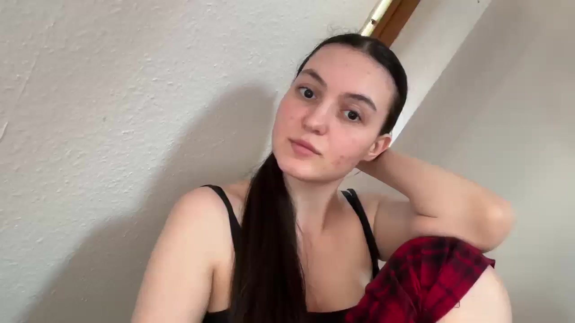 Gallery image thumbnail from IrisAmore's myfreecams stream on, 04/30/2026, 16:59 image 18 of 20