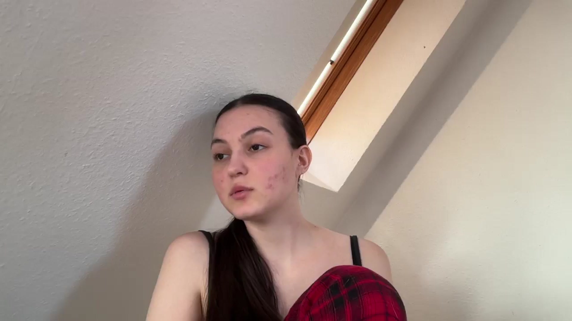 Gallery image thumbnail from IrisAmore's myfreecams stream on, 04/30/2026, 16:59 image 9 of 20