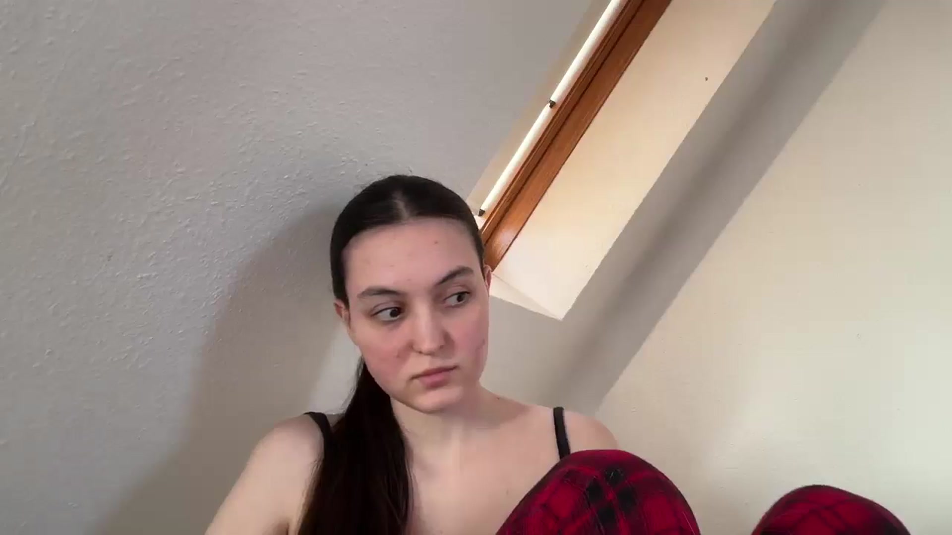 Gallery image thumbnail from IrisAmore's myfreecams stream on, 04/30/2026, 16:59 image 8 of 20