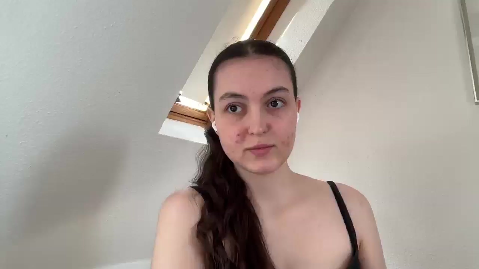 Gallery image thumbnail from IrisAmore's myfreecams stream on, 05/03/2026, 09:30 image 12 of 20