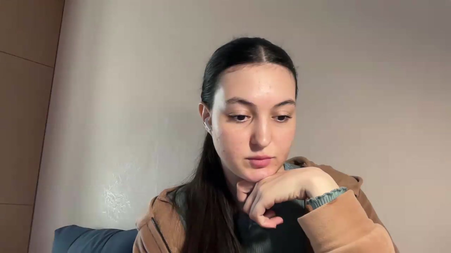 Gallery image thumbnail from IrisAmore's myfreecams stream on, 05/13/2026, 09:27 image 13 of 20