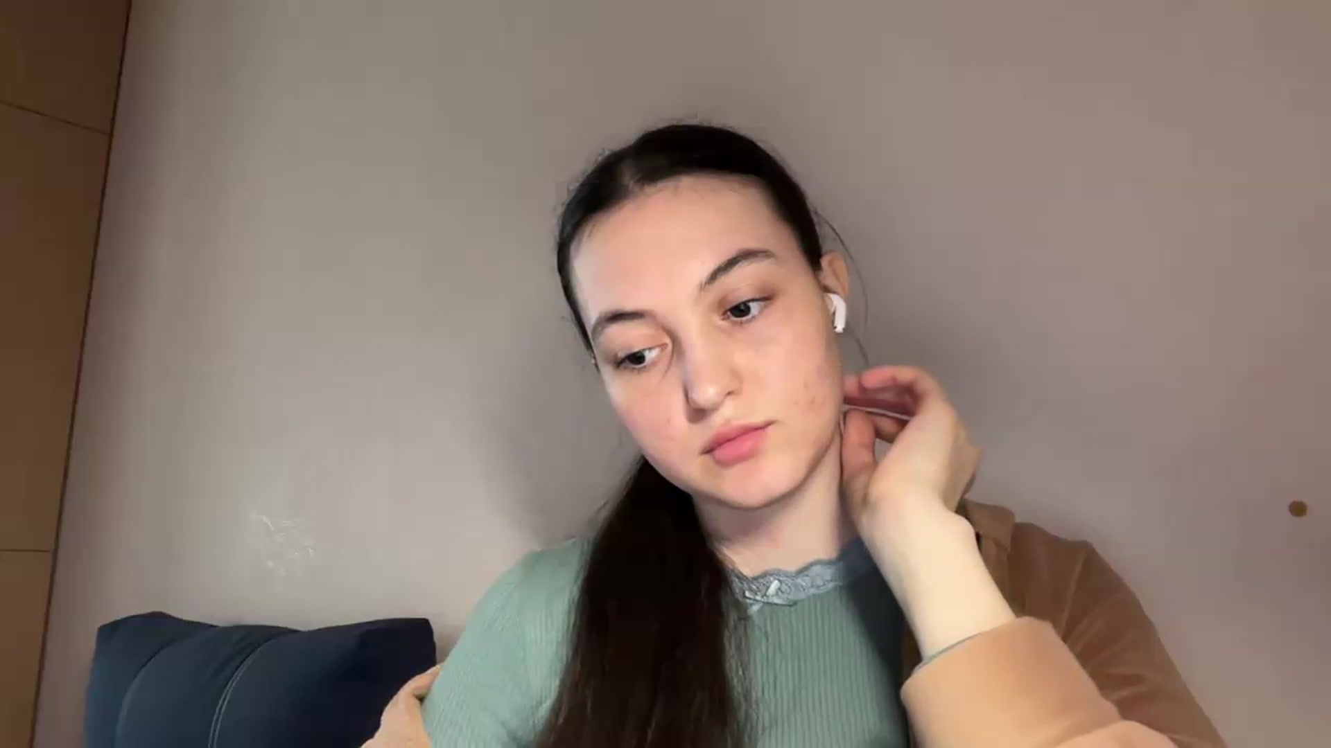 Gallery image thumbnail from IrisAmore's myfreecams stream on, 05/16/2026, 11:36 image 8 of 20