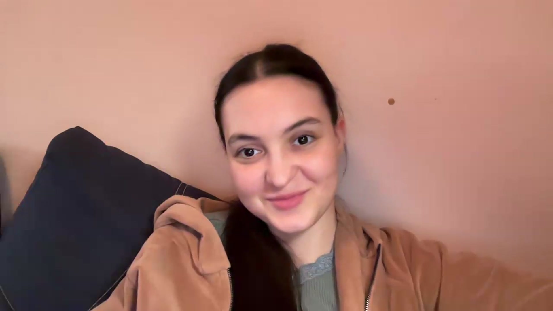 Gallery image thumbnail from IrisAmore's myfreecams stream on, 05/16/2026, 12:53 image 5 of 20