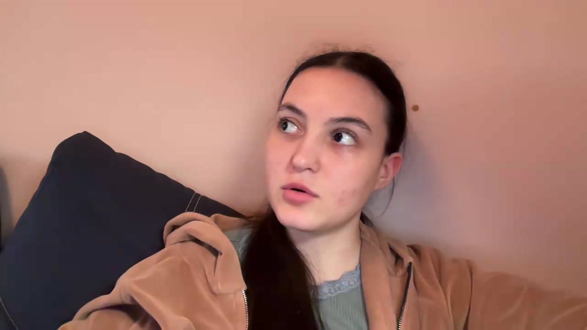 Gallery image thumbnail from IrisAmore's myfreecams stream on, 05/16/2026, 12:53 image 4 of 20