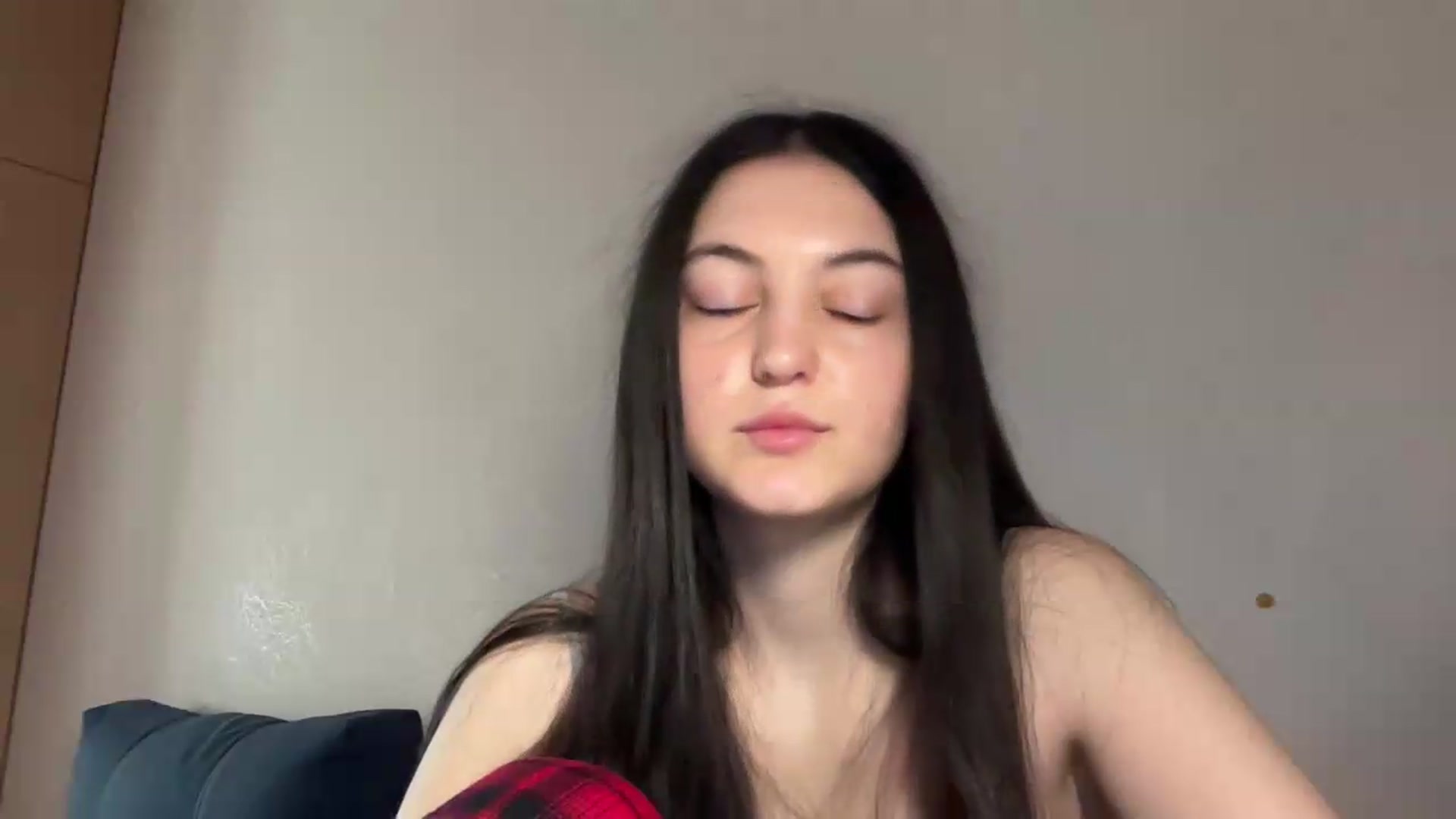 Gallery image thumbnail from IrisAmore's myfreecams stream on, 05/18/2026, 09:04 image 6 of 20
