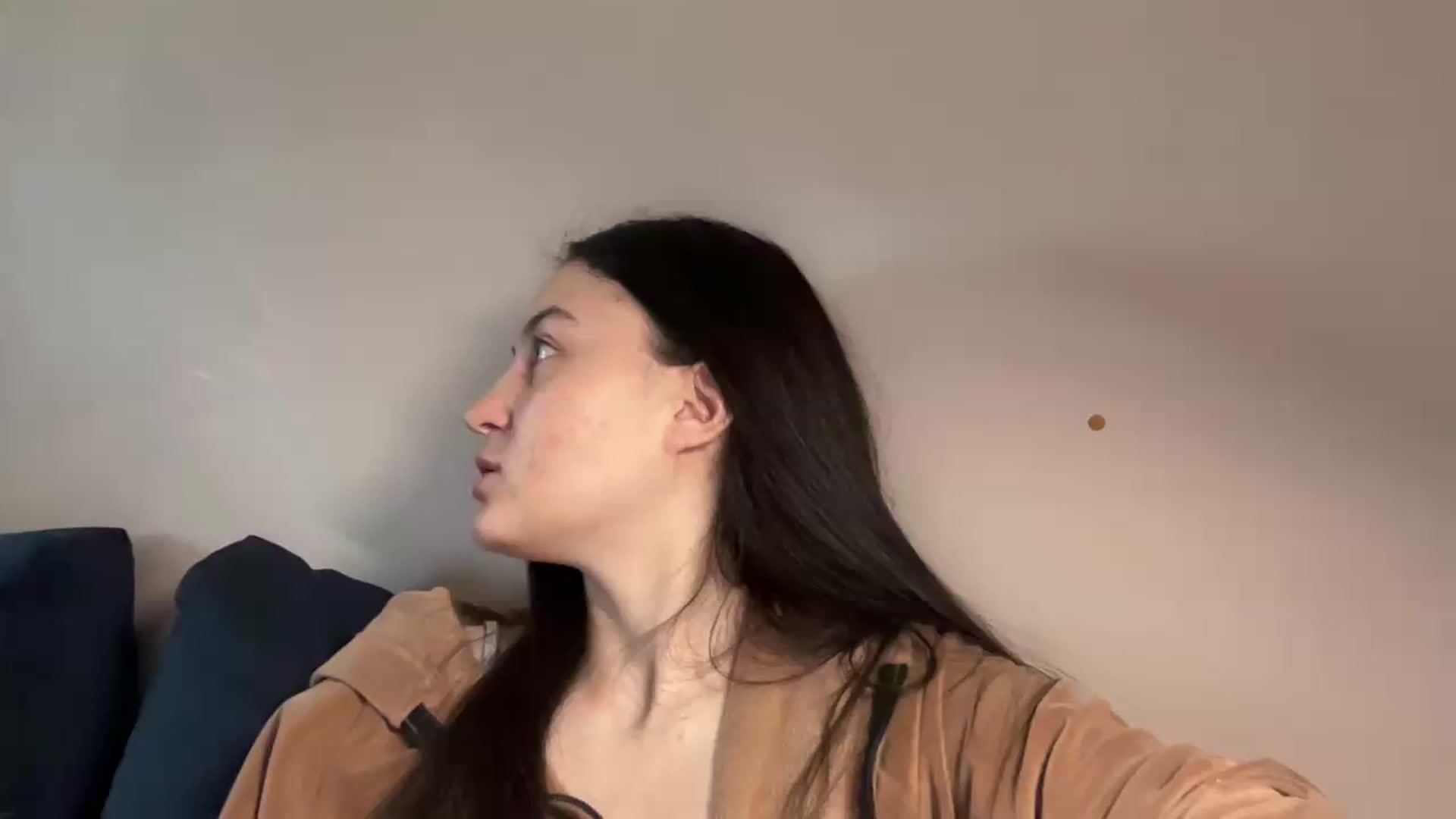 Gallery image thumbnail from IrisAmore's myfreecams stream on, 05/19/2026, 10:01 image 2 of 20