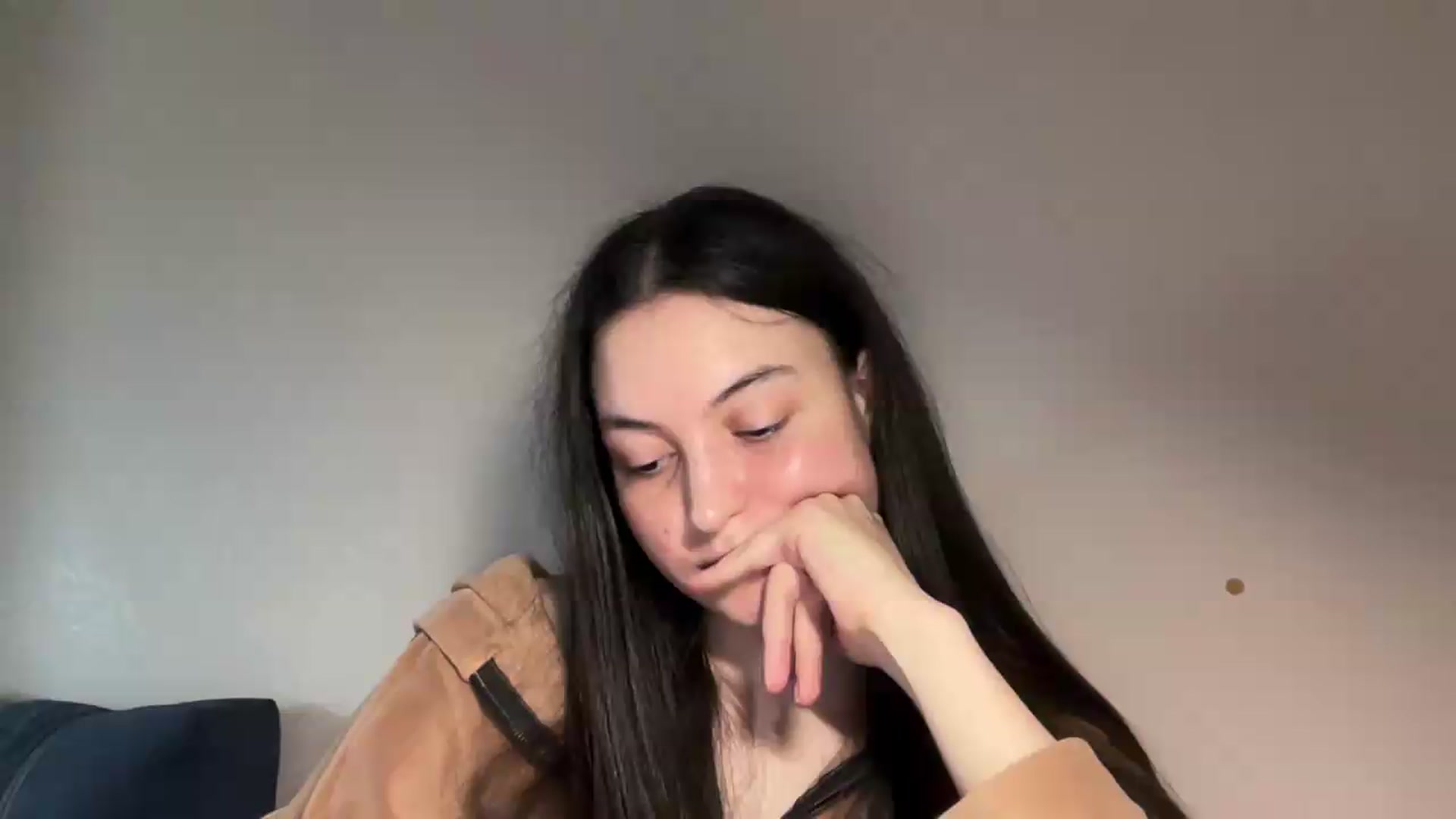 Gallery image thumbnail from IrisAmore's myfreecams stream on, 05/19/2026, 14:02 image 1 of 20