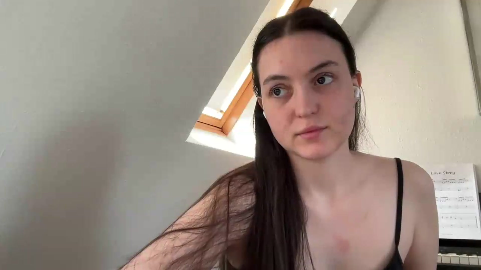 Gallery image thumbnail from IrisAmore's myfreecams stream on, 05/27/2026, 10:01 image 11 of 20