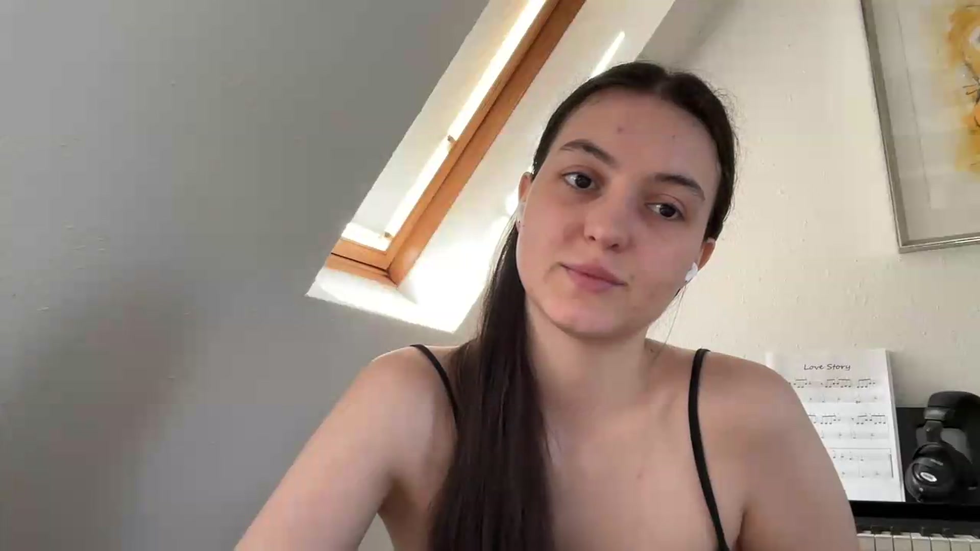 Gallery image thumbnail from IrisAmore's myfreecams stream on, 05/28/2026, 10:01 image 19 of 20