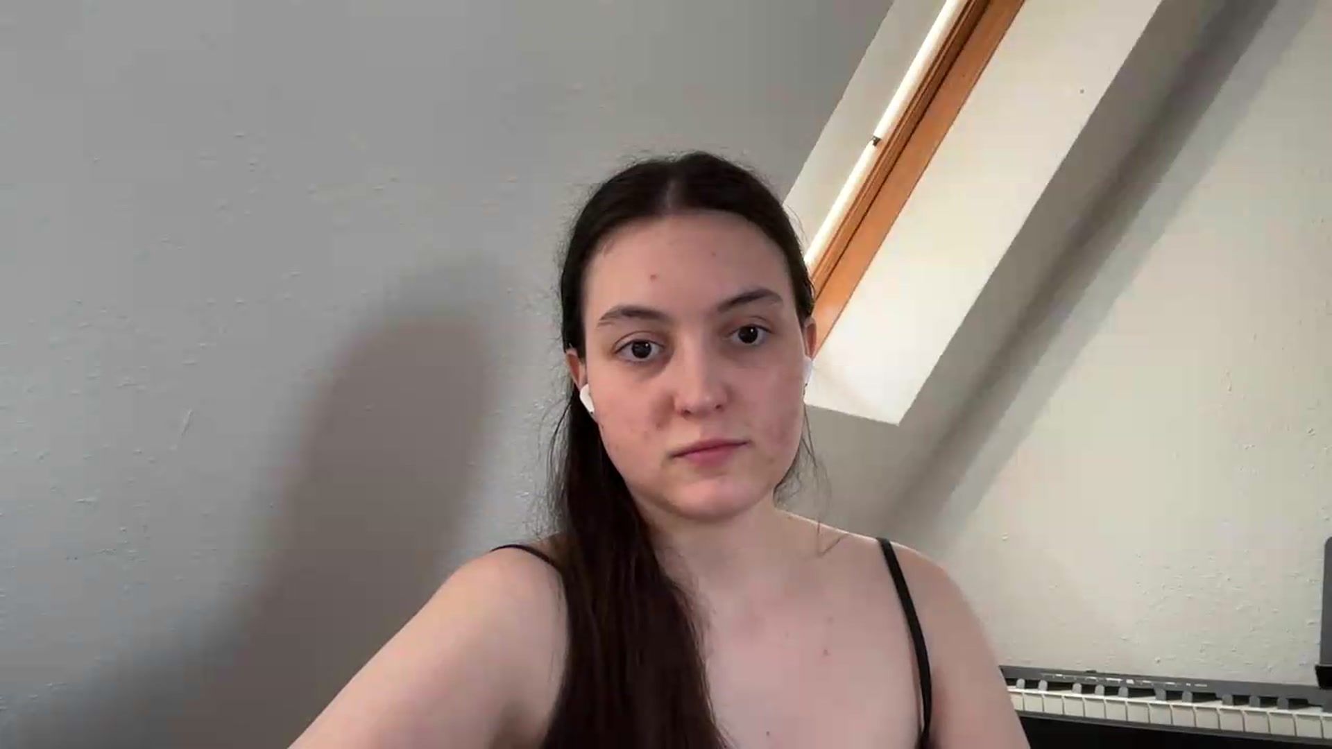 Gallery image thumbnail from IrisAmore's myfreecams stream on, 05/28/2026, 13:04 image 19 of 20