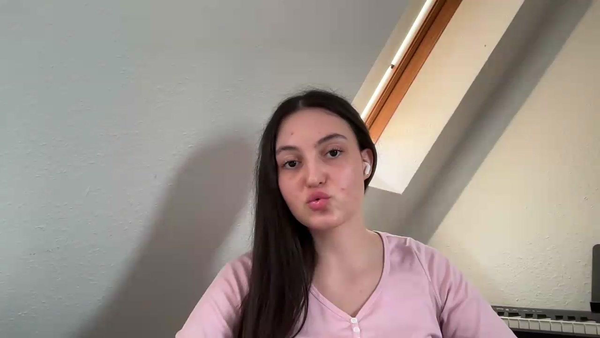 Gallery image thumbnail from IrisAmore's myfreecams stream on, 05/30/2026, 14:29 image 9 of 20