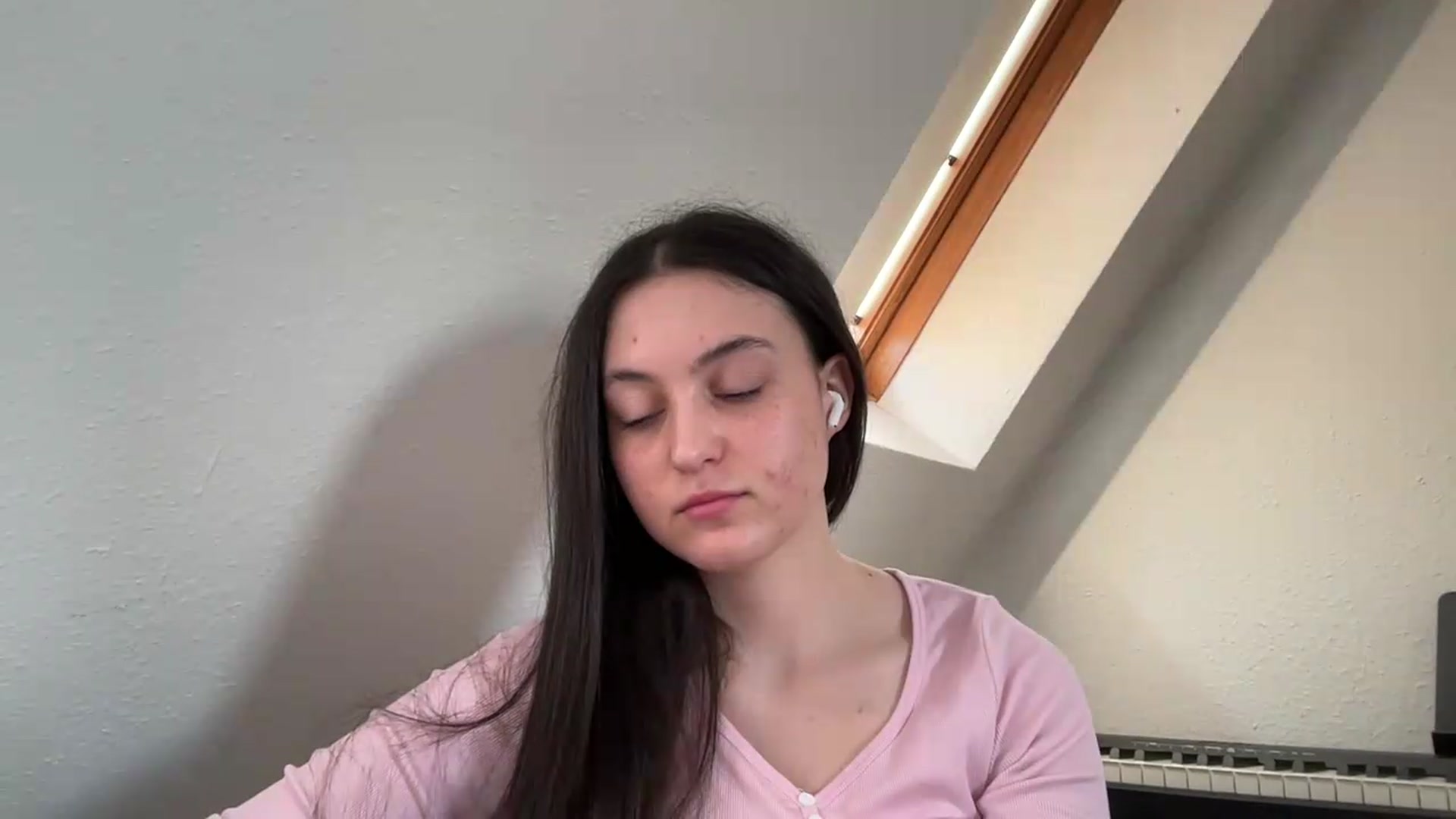 Gallery image thumbnail from IrisAmore's myfreecams stream on, 05/30/2026, 14:29 image 13 of 20
