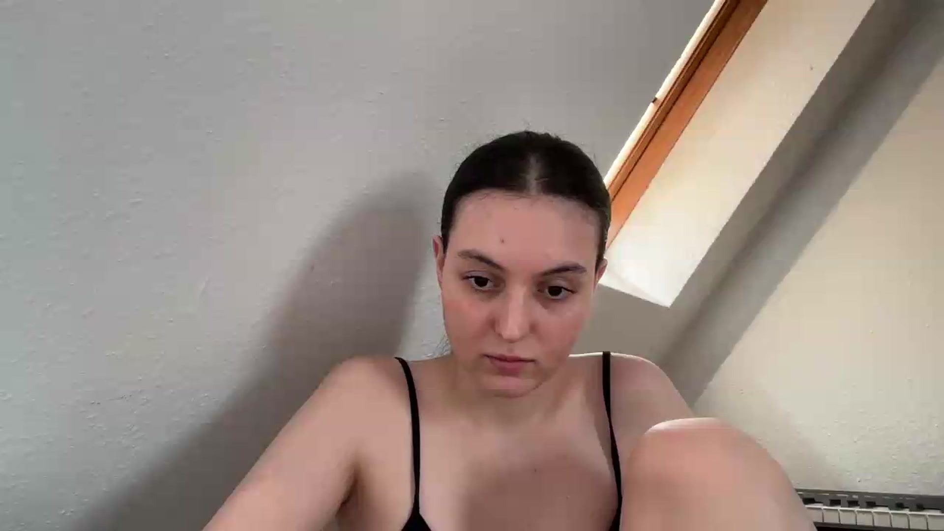 Gallery image thumbnail from IrisAmore's myfreecams stream on, 06/04/2026, 14:16 image 19 of 20