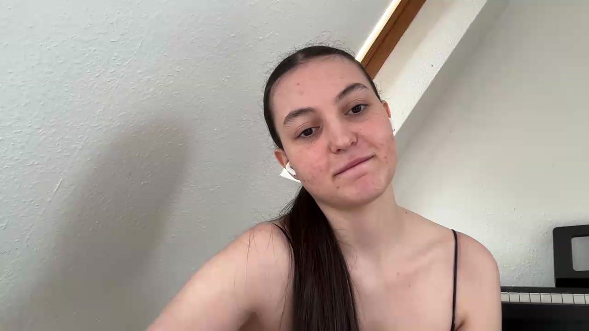 Gallery image thumbnail from IrisAmore's myfreecams stream on, 06/16/2026, 10:02 image 12 of 20