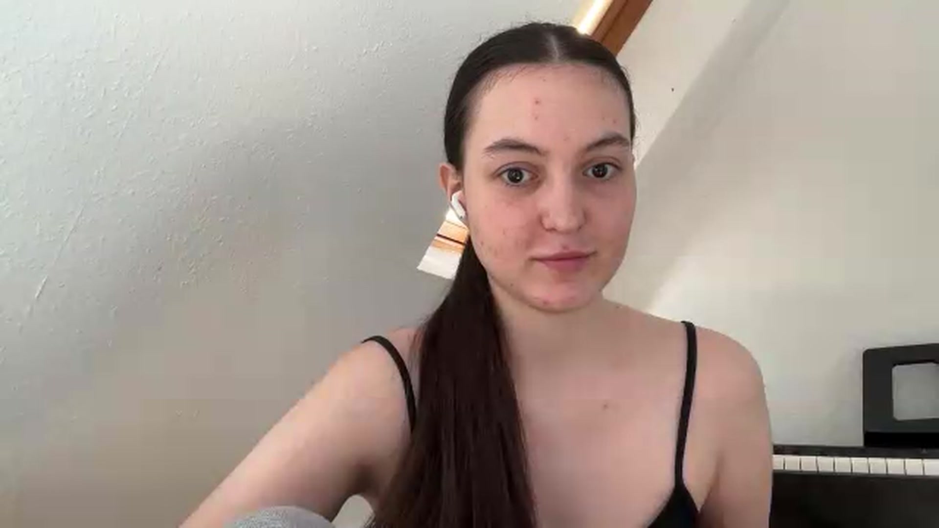 Gallery image thumbnail from IrisAmore's myfreecams stream on, 06/24/2026, 09:03 image 4 of 20