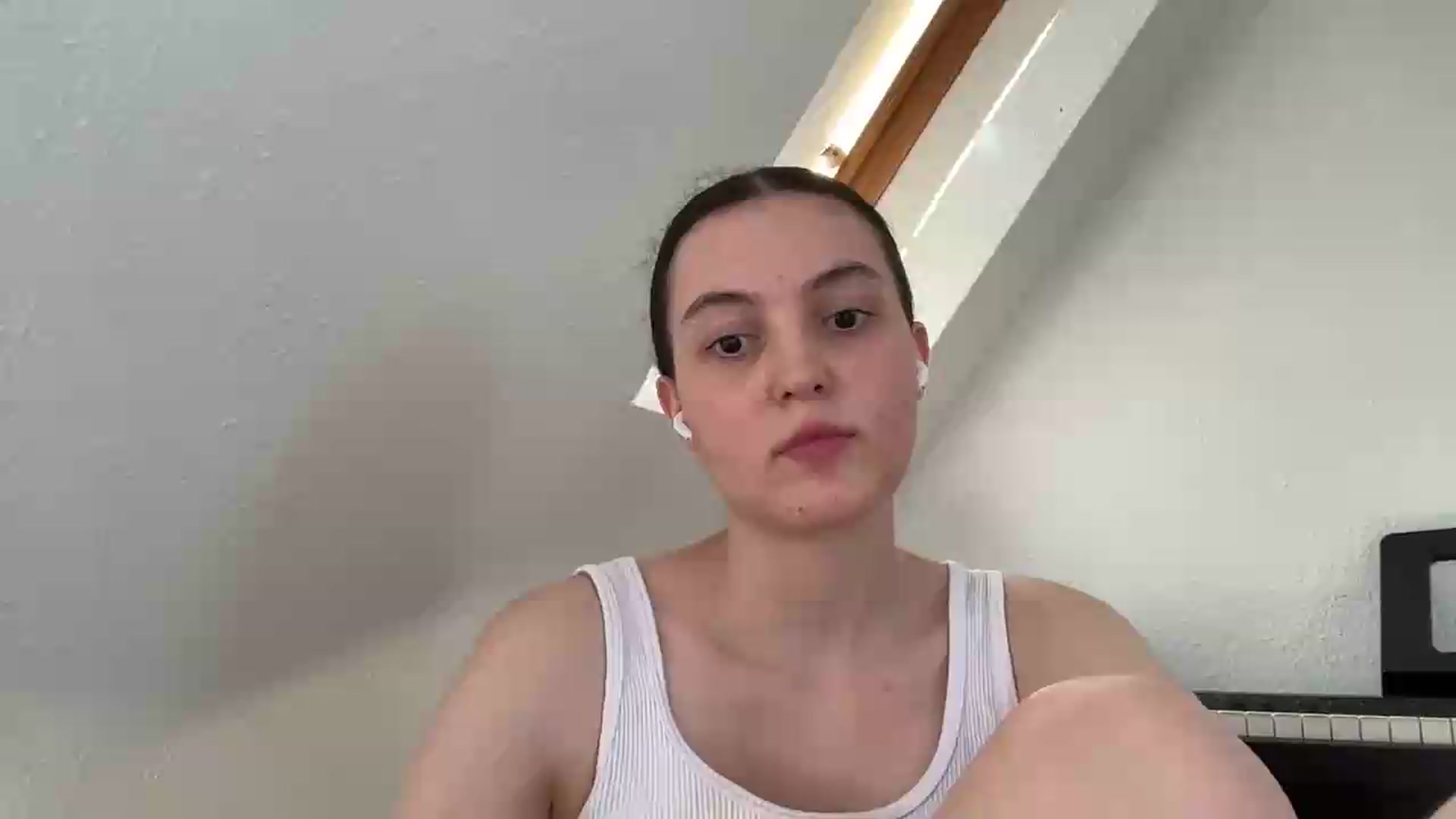 Gallery image thumbnail from IrisAmore's myfreecams stream on, 06/25/2026, 10:03 image 17 of 20