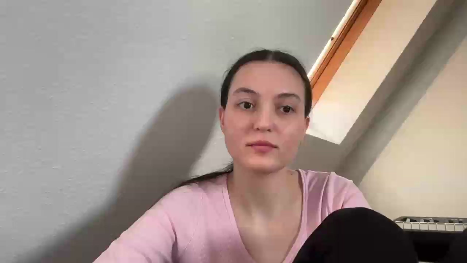 Gallery image thumbnail from IrisAmore's myfreecams stream on, 07/03/2026, 14:01 image 15 of 20