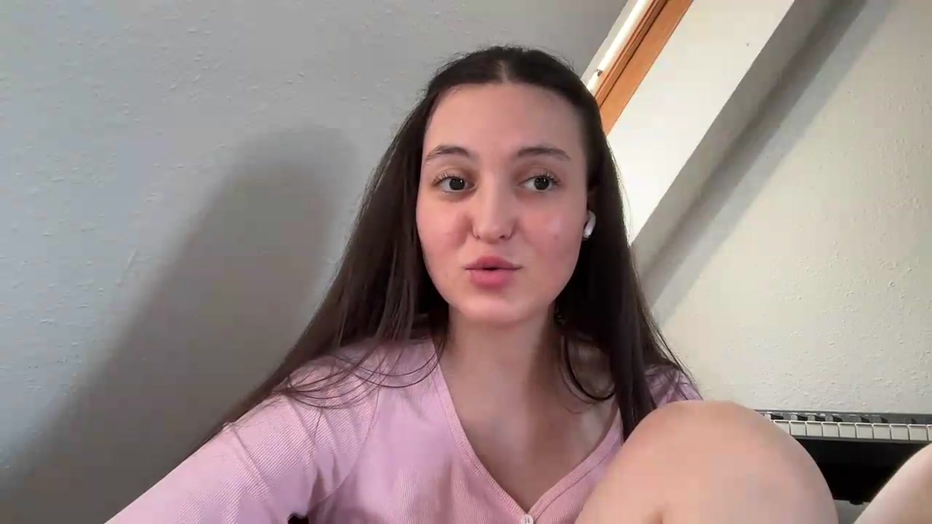 Gallery image thumbnail from IrisAmore's myfreecams stream on, 07/09/2026, 14:01 image 2 of 20