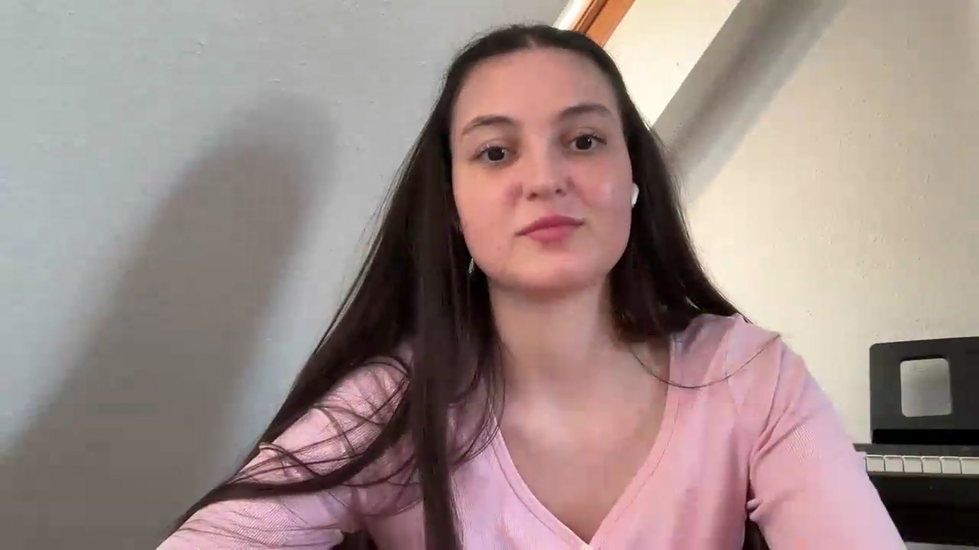 Gallery image thumbnail from IrisAmore's myfreecams stream on, 07/09/2026, 14:01 image 11 of 20