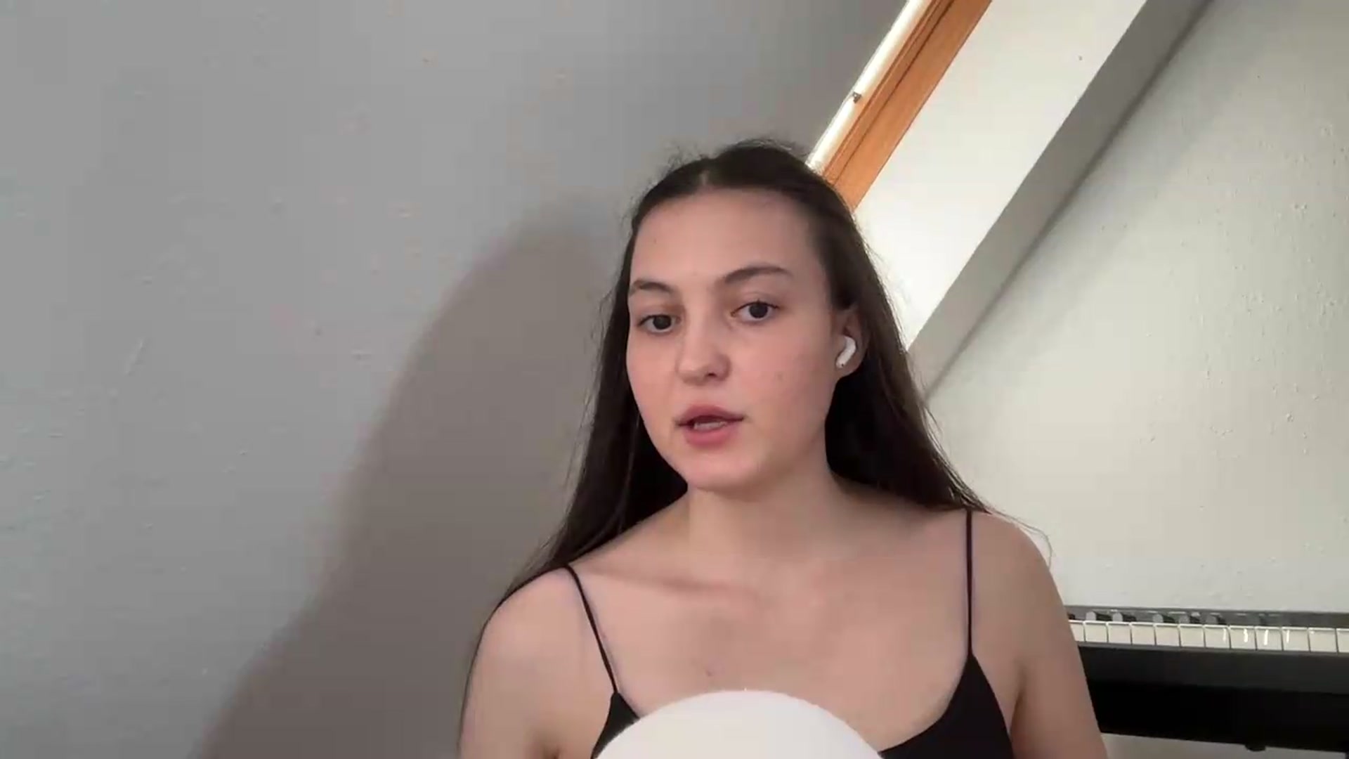 Gallery image thumbnail from IrisAmore's myfreecams stream on, 07/11/2026, 12:32 image 3 of 20