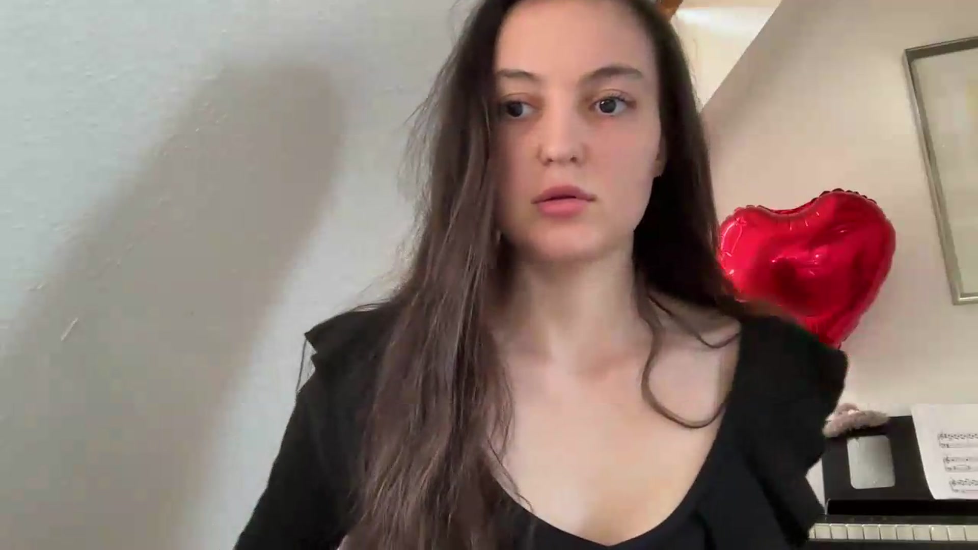 Gallery image thumbnail from IrisAmore's myfreecams stream on, 07/14/2026, 08:31 image 15 of 20