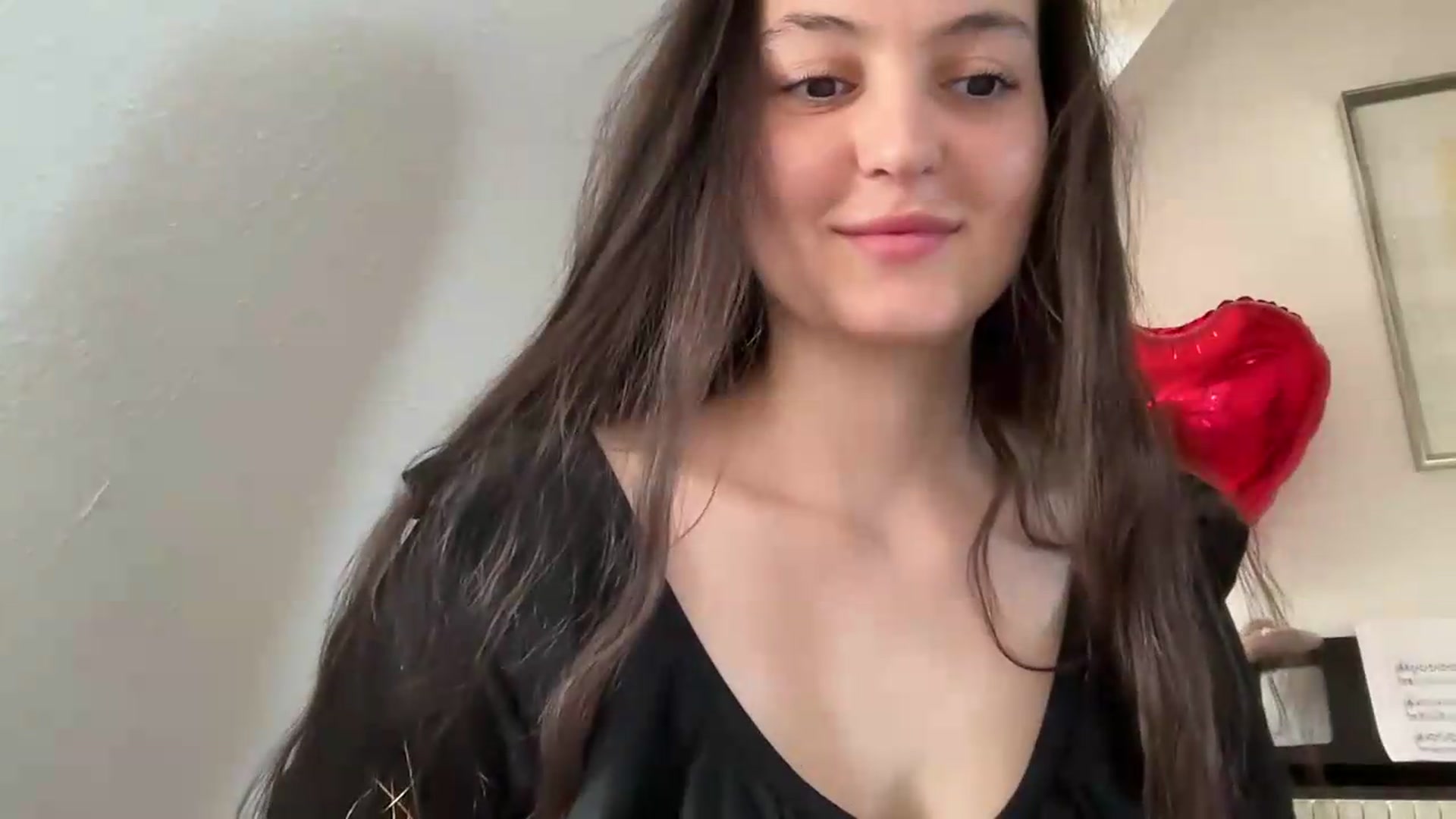 Gallery image thumbnail from IrisAmore's myfreecams stream on, 07/14/2026, 08:31 image 17 of 20