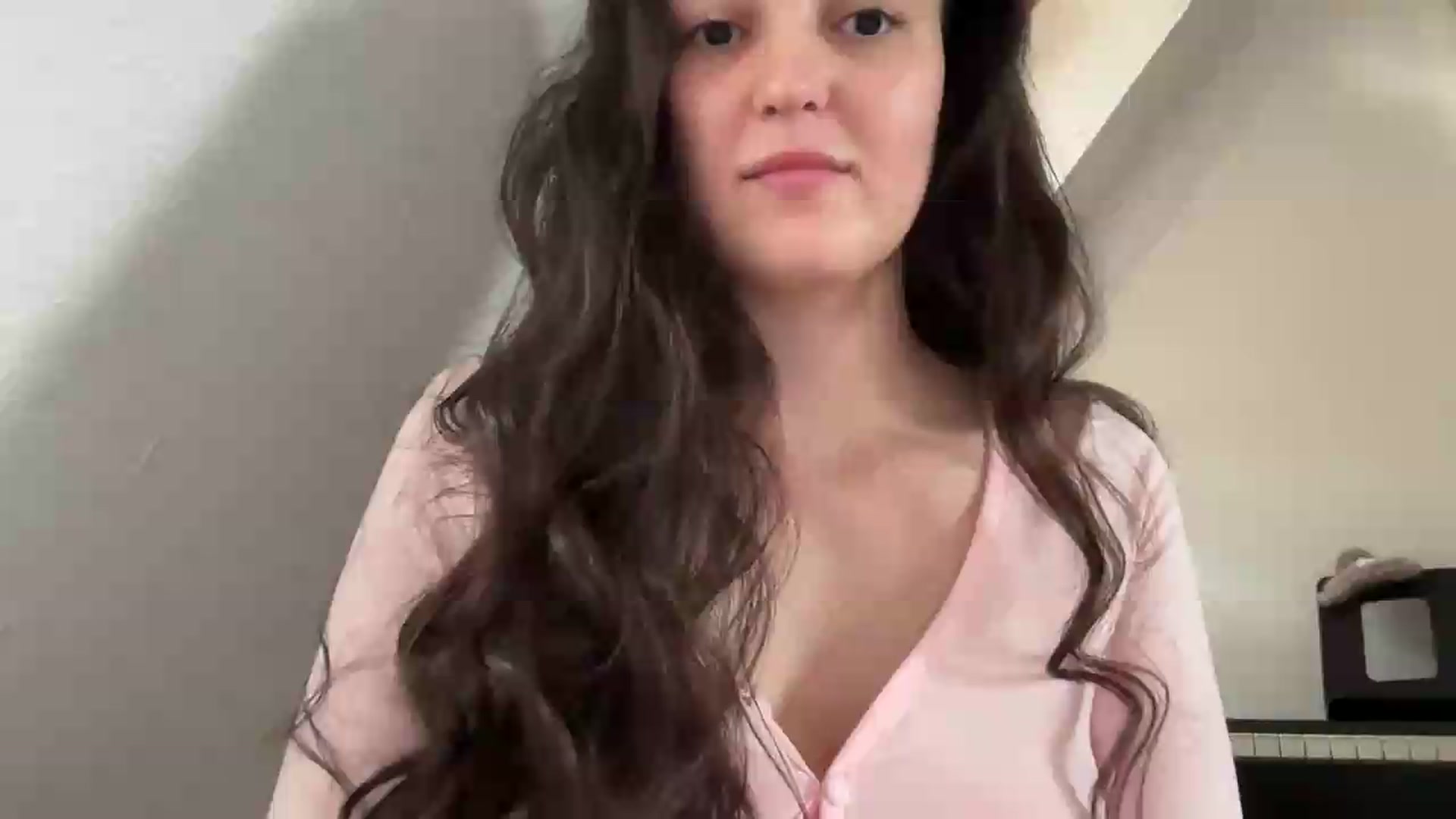 Gallery image thumbnail from IrisAmore's myfreecams stream on, 07/19/2026, 08:25 image 9 of 20
