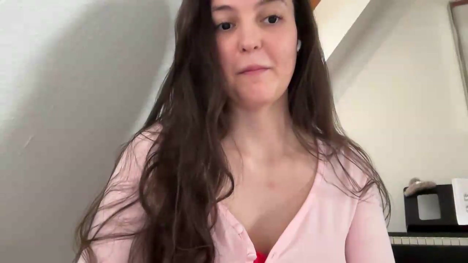 Gallery image thumbnail from IrisAmore's myfreecams stream on, 07/19/2026, 10:49 image 13 of 20