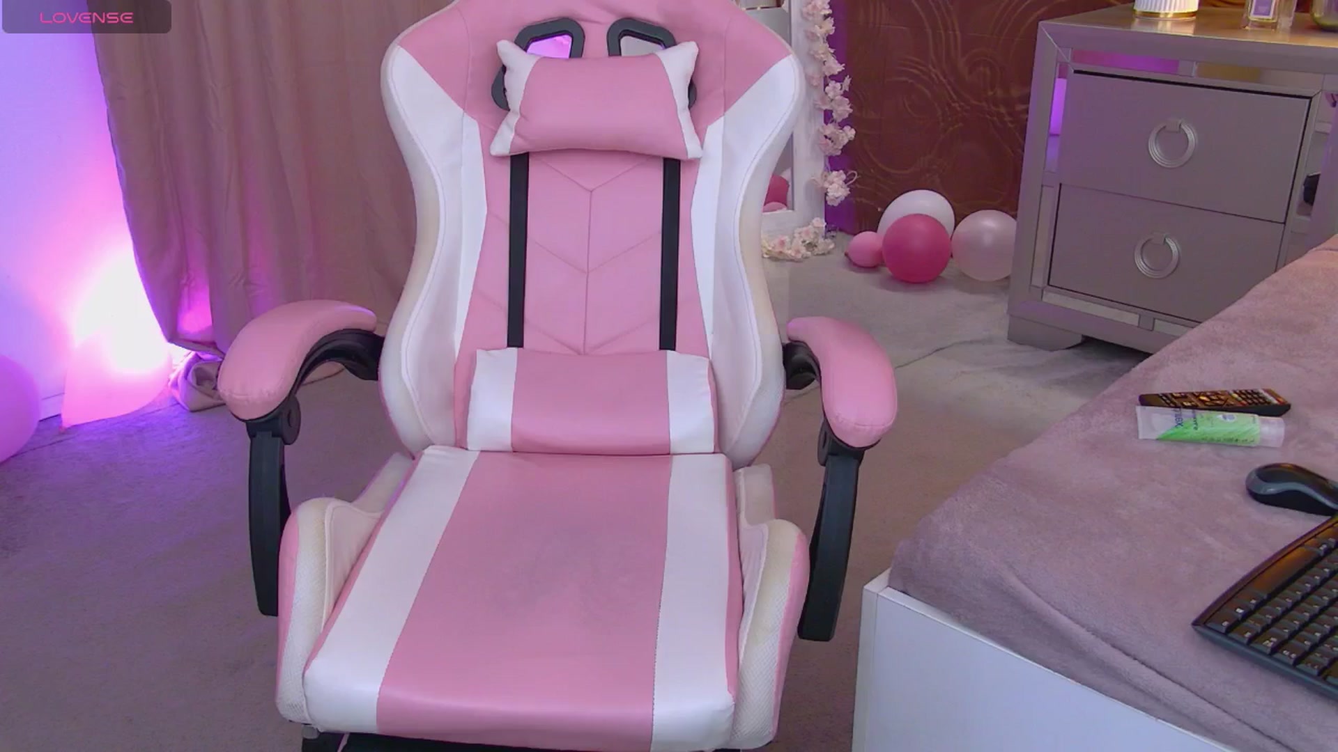 Gallery image thumbnail from IrisMonn's myfreecams stream on, 07/07/2025, 09:54 image 12 of 20