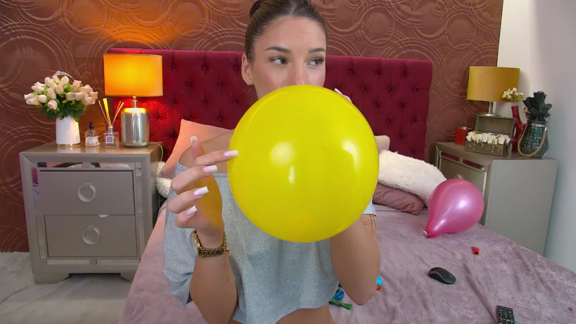 Gallery image thumbnail from IrisMonn's myfreecams stream on, 08/21/2025, 11:00 image 2 of 20