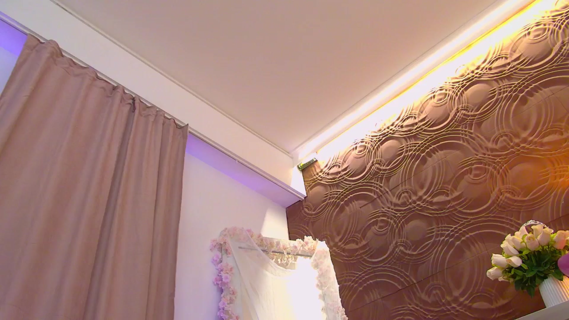 Gallery image thumbnail from IrisMonn's myfreecams stream on, 11/09/2025, 09:00 image 18 of 20