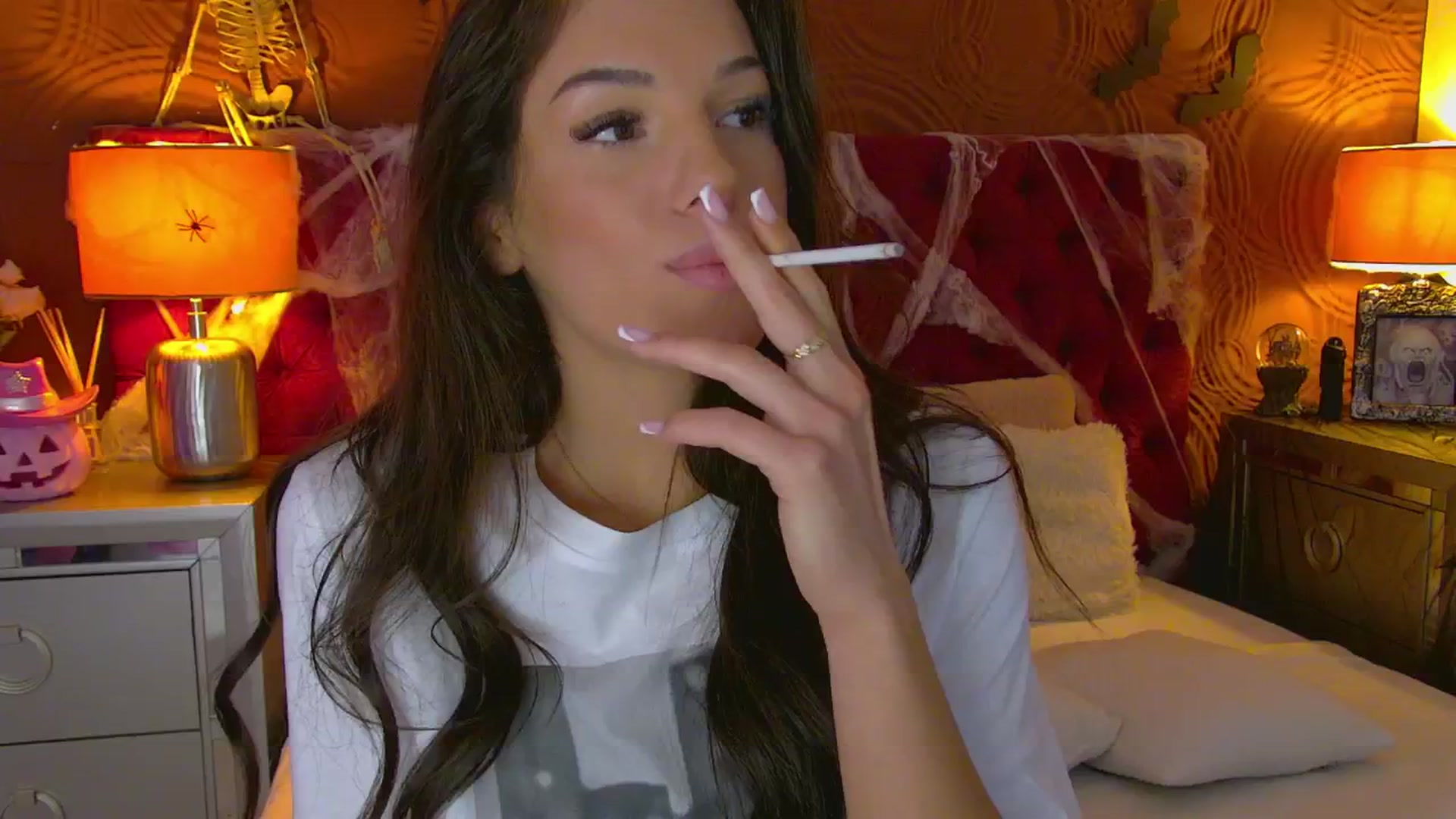 Gallery image thumbnail from IrisMonn's myfreecams stream on, 11/10/2025, 11:58 image 12 of 20