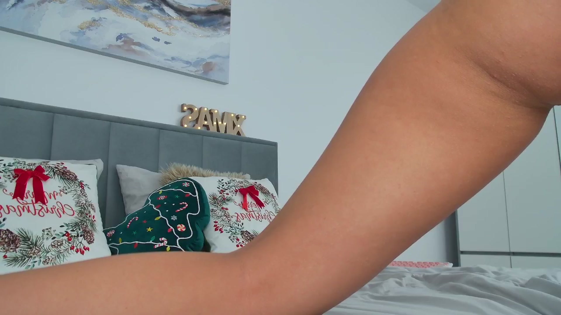 Gallery image thumbnail from IrisMonn's myfreecams stream on, 12/18/2025, 14:18 image 16 of 20