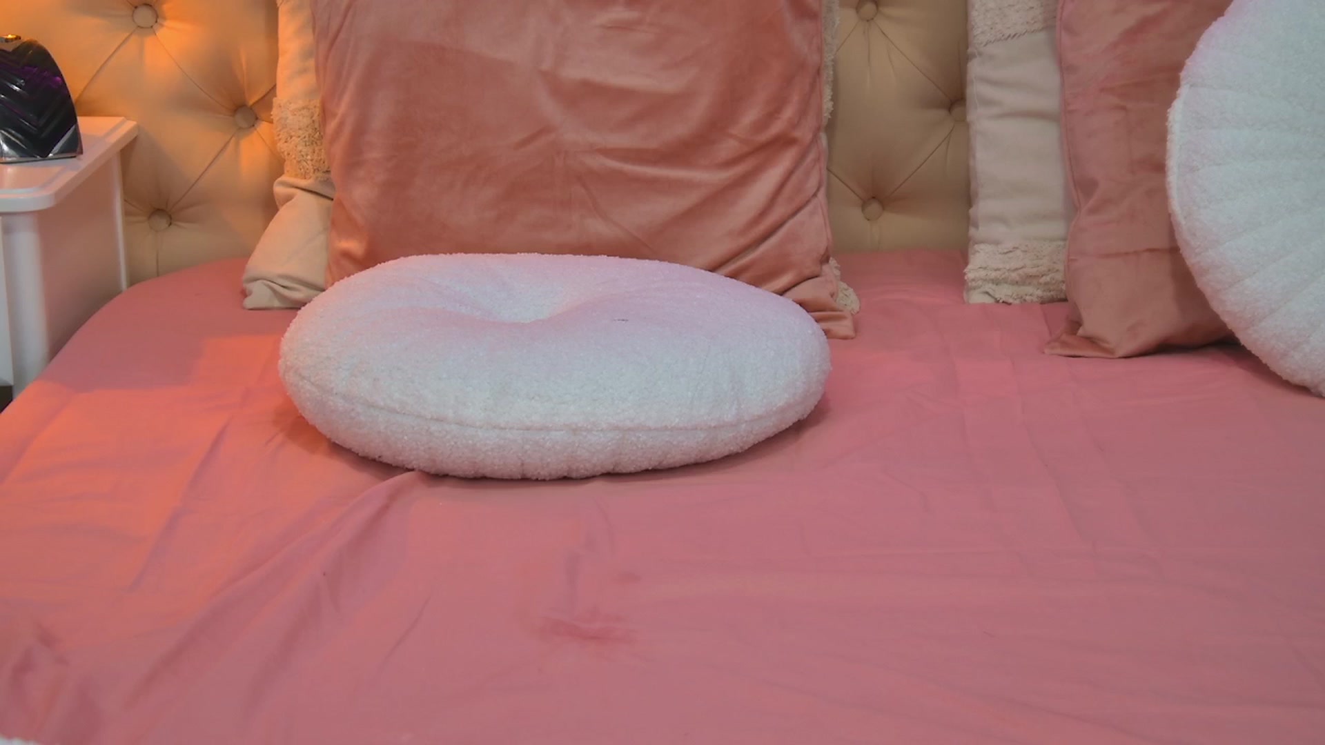 Gallery image thumbnail from IrisMonn's myfreecams stream on, 02/09/2026, 10:40 image 2 of 20