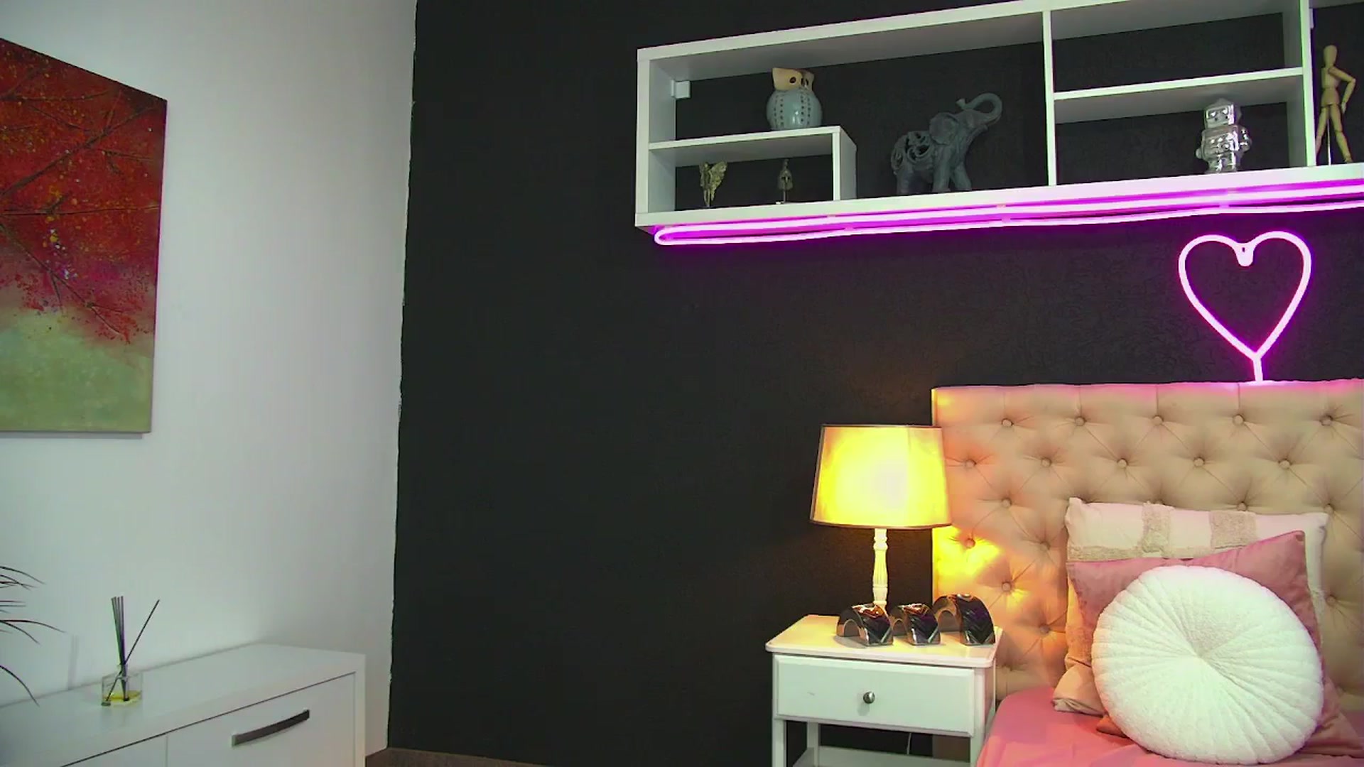 Gallery image thumbnail from IrisMonn's myfreecams stream on, 02/10/2026, 08:32 image 5 of 20