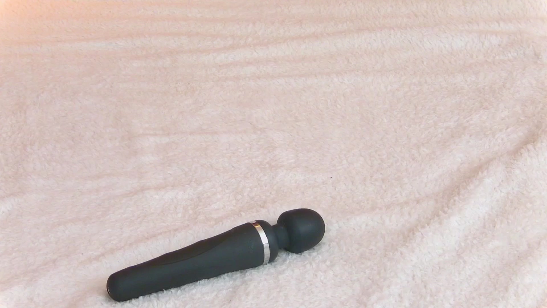 Gallery image thumbnail from IrisMonn's myfreecams stream on, 03/05/2026, 09:38 image 10 of 20
