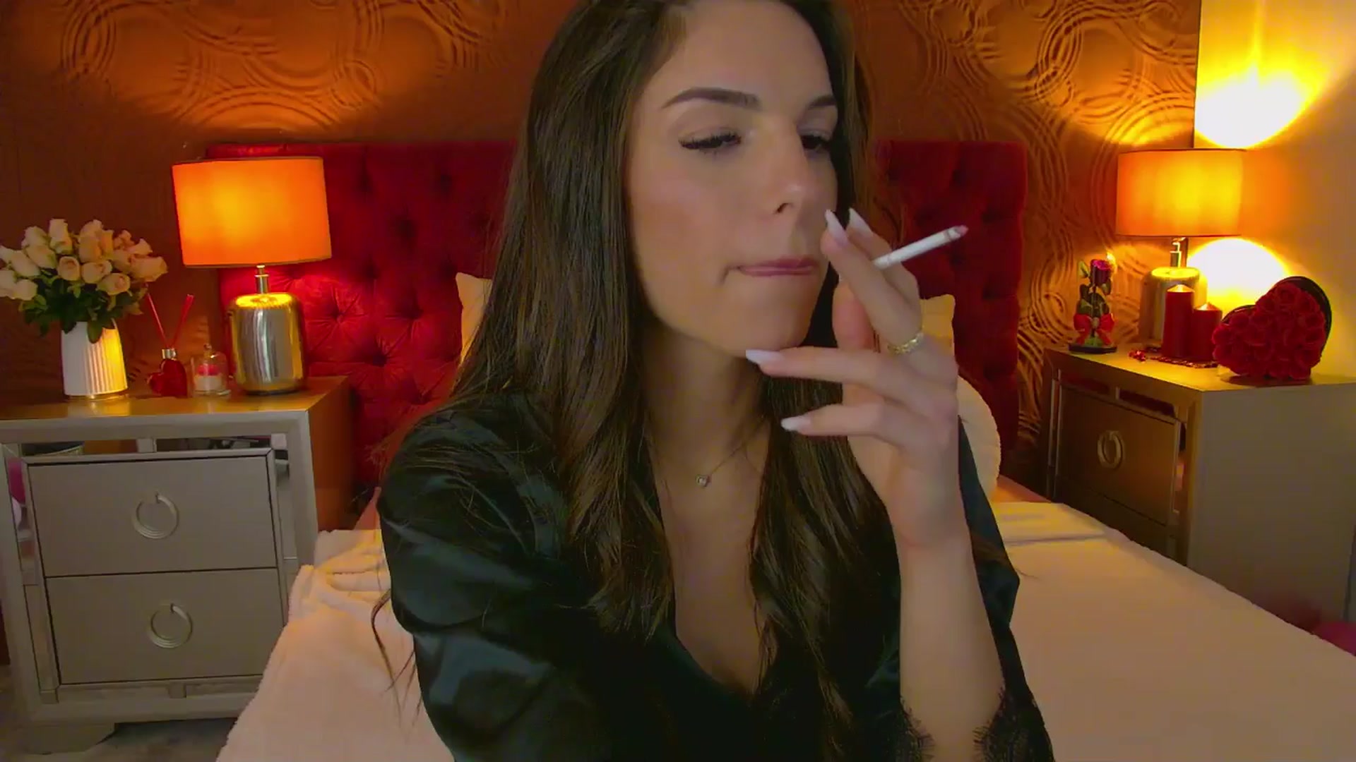 Gallery image thumbnail from IrisMonn's myfreecams stream on, 03/16/2026, 11:53 image 18 of 20