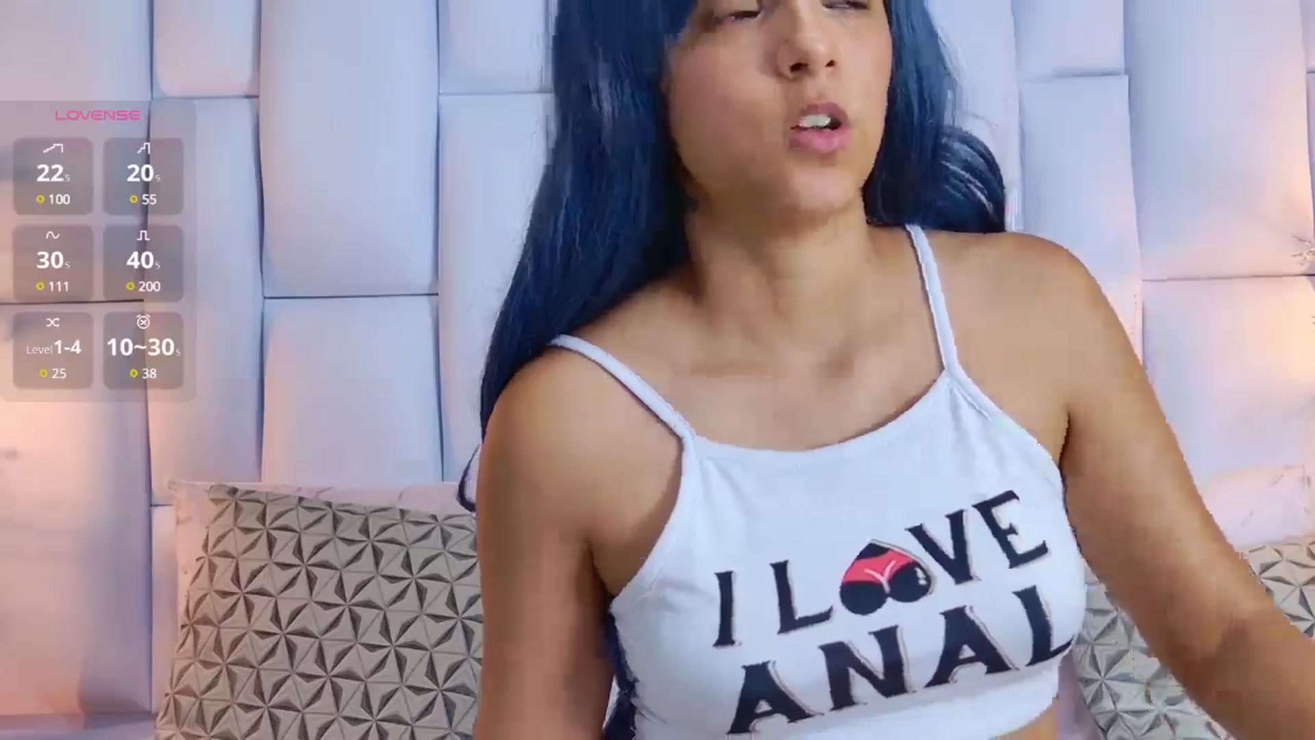 Gallery image thumbnail from IrisRoss's myfreecams stream on, 06/10/2025, 16:27 image 18 of 20