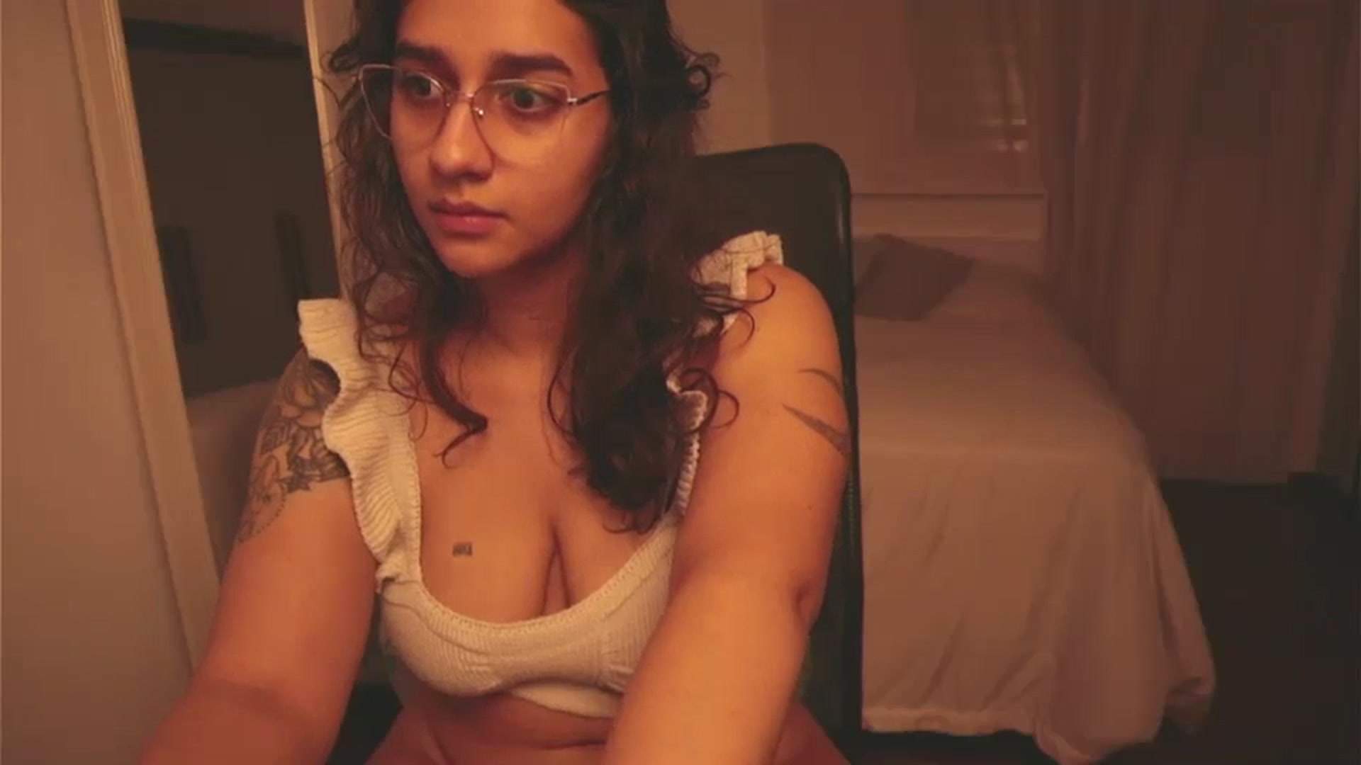Gallery image thumbnail from Iris_'s myfreecams stream on, 01/16/2025, 07:30 image 20 of 20