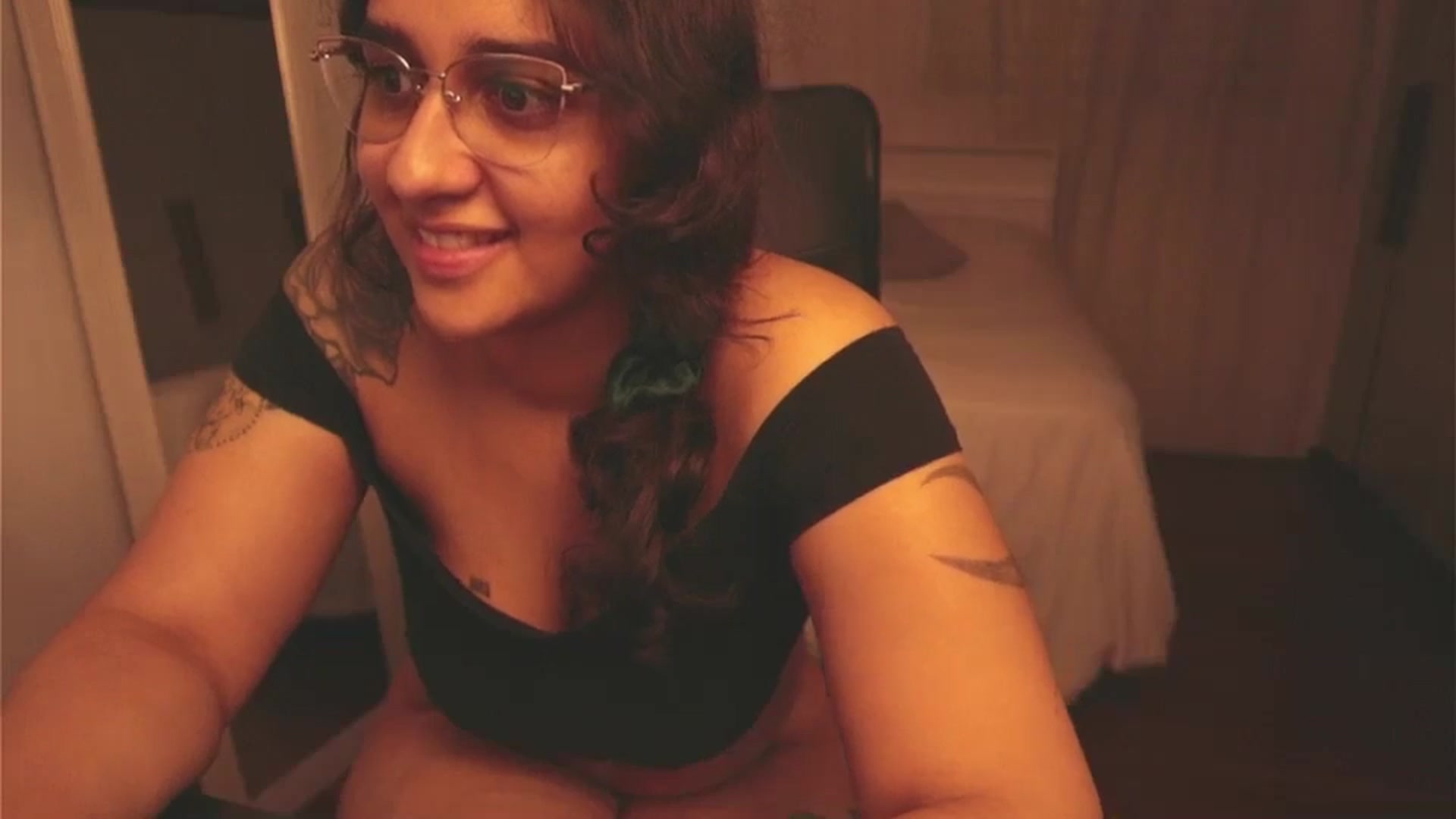 Gallery image thumbnail from Iris_'s myfreecams stream on, 01/24/2025, 08:31 image 16 of 20