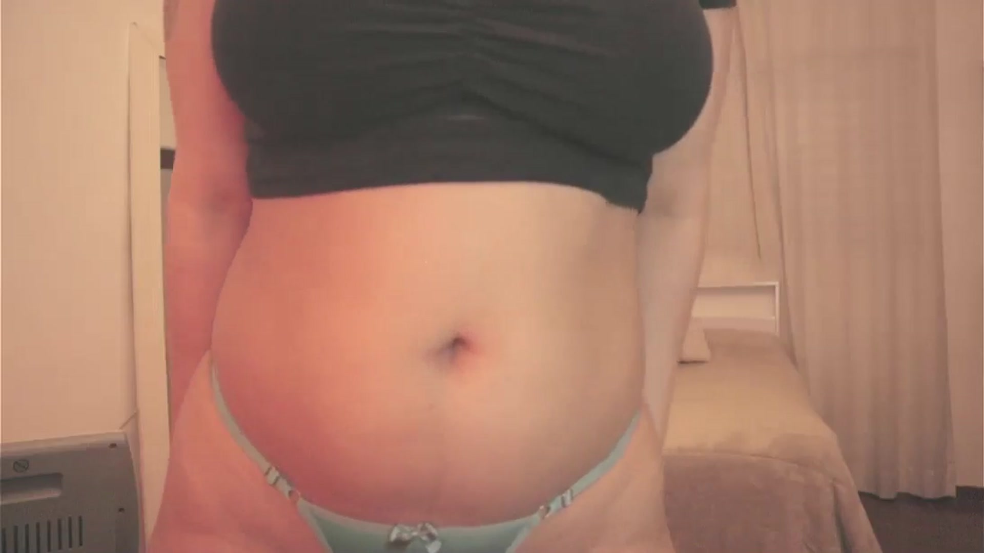 Gallery image thumbnail from Iris_'s myfreecams stream on, 08/22/2025, 07:14 image 6 of 20