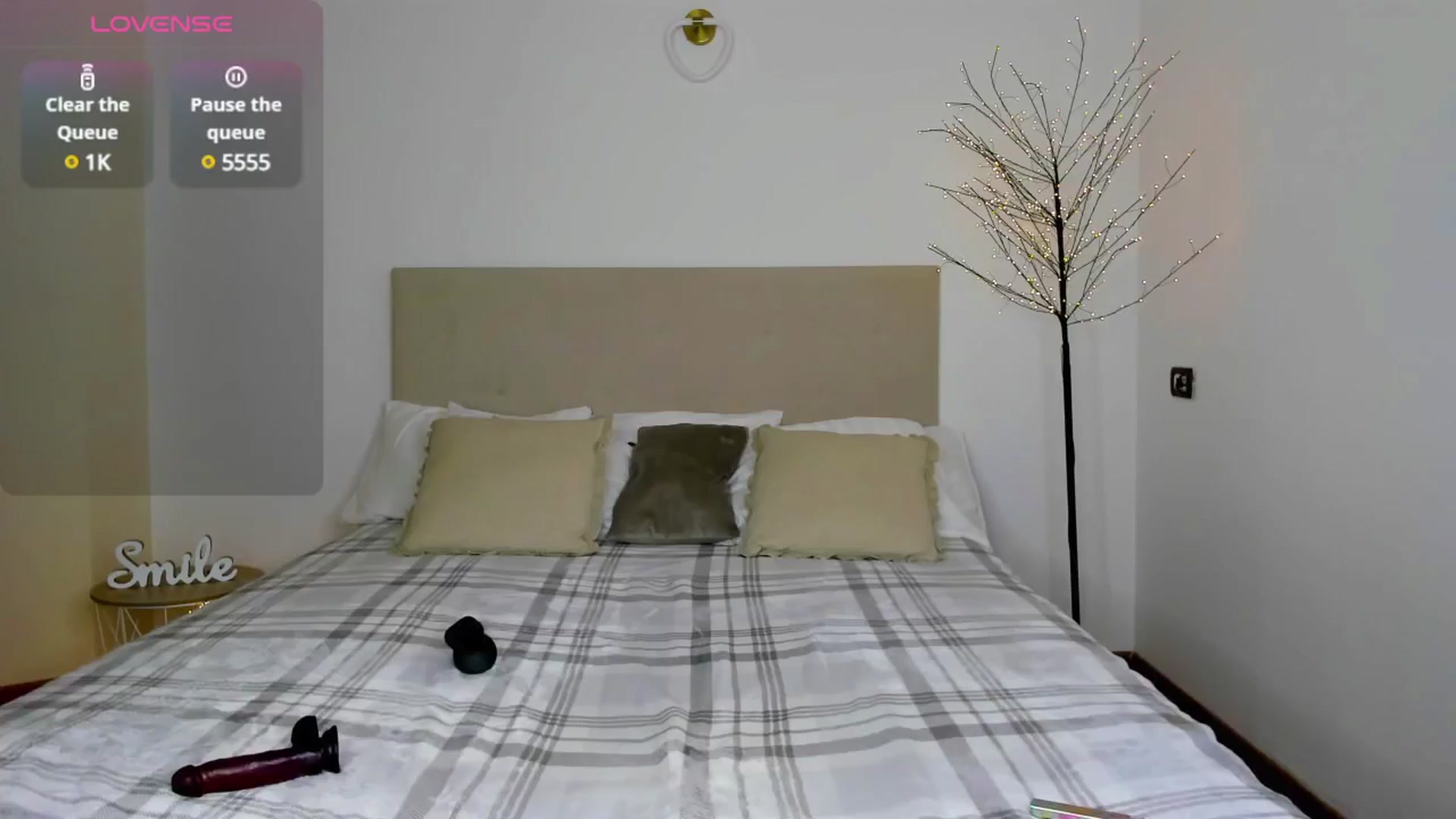 Gallery image thumbnail from Iriska_mini's myfreecams stream on, 01/19/2025, 15:25 image 13 of 20