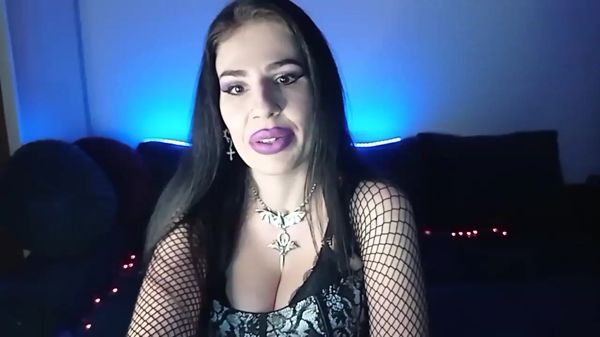Gallery image thumbnail from Iron_Rose's myfreecams stream on, 02/01/2023, 19:08 image 13 of 20