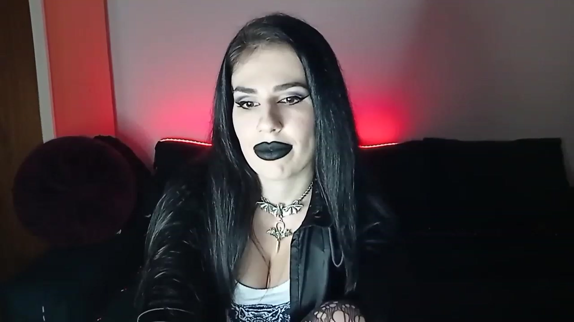 Gallery image thumbnail from Iron_Rose's myfreecams stream on, 02/03/2023, 15:30 image 19 of 20