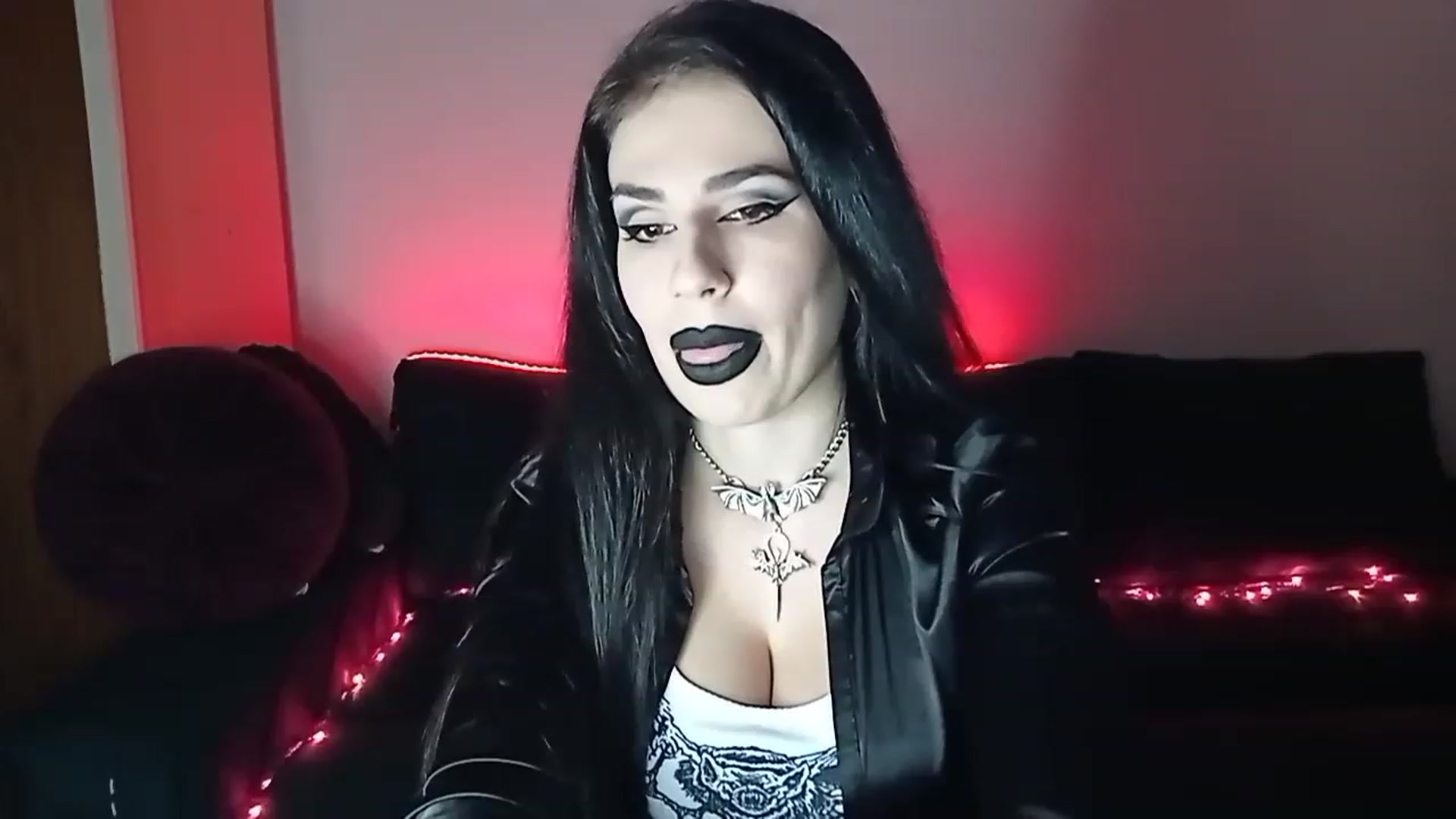 Gallery image thumbnail from Iron_Rose's myfreecams stream on, 02/03/2023, 15:30 image 20 of 20