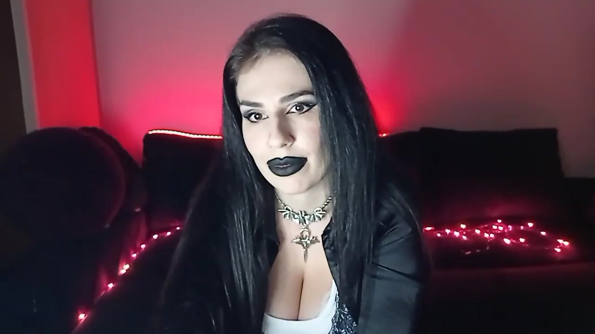 Gallery image thumbnail from Iron_Rose's myfreecams stream on, 02/03/2023, 17:18 image 19 of 20