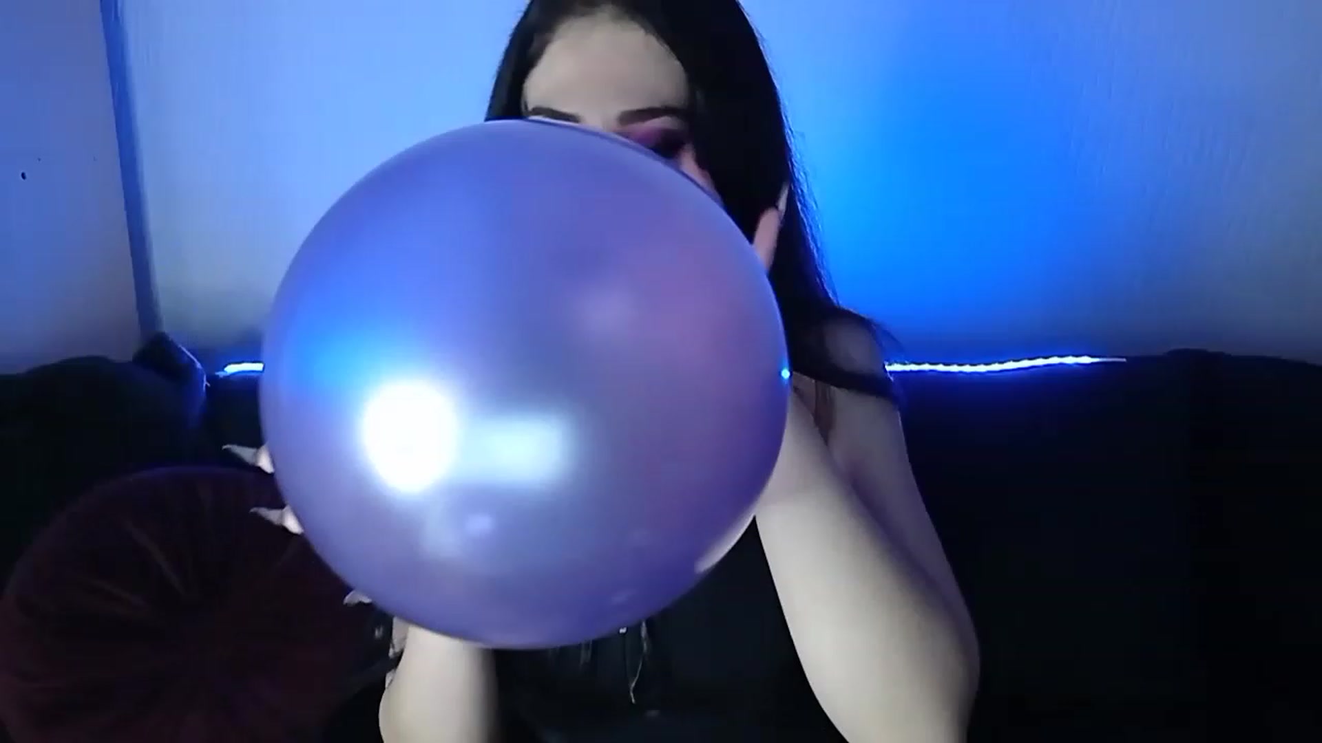Gallery image thumbnail from Iron_Rose's myfreecams stream on, 03/22/2023, 13:33 image 2 of 20
